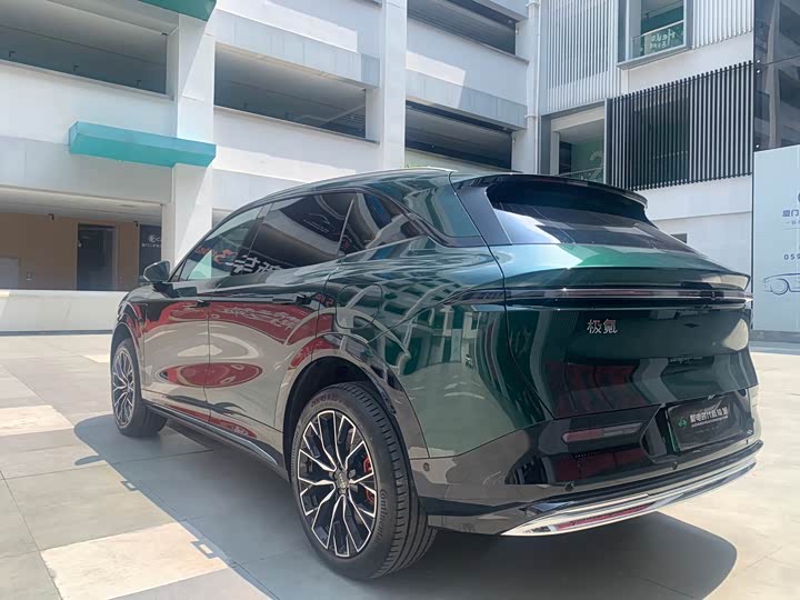 Zeekr 7X 2025 2025款 100kWh 长续航四驱智驾版