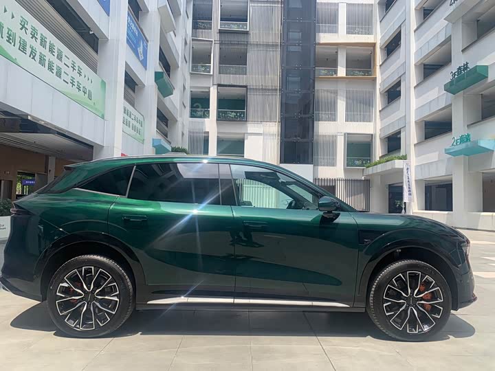 Zeekr 7X 2025 2025款 100kWh 长续航四驱智驾版