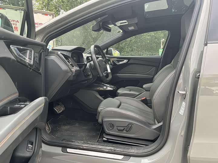 Audi Q4 e-tron 2024 2024款 50 e-tron quattro 创境曜夜版