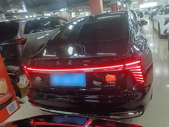 Фото 6 - Hongqi H5