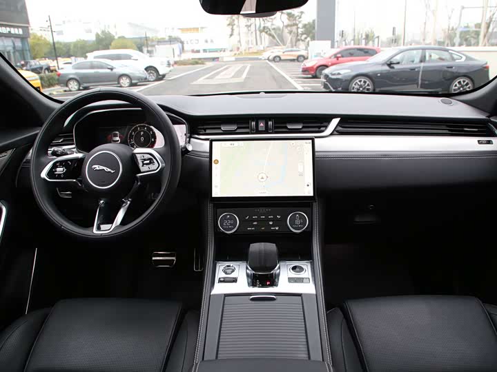2024 Jaguar F-Pace