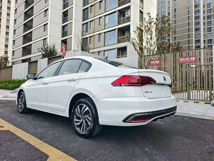 Volkswagen Bora 2026 2026款 200TSI DSG悦行导航版