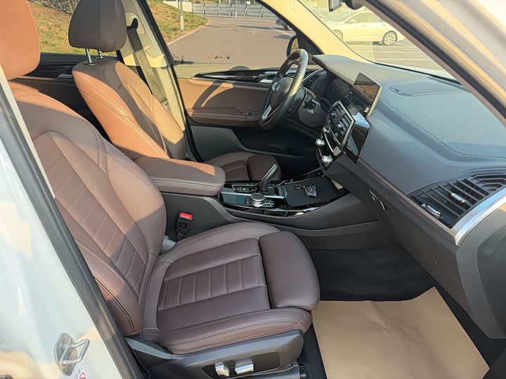 Фото 8 - BMW X3