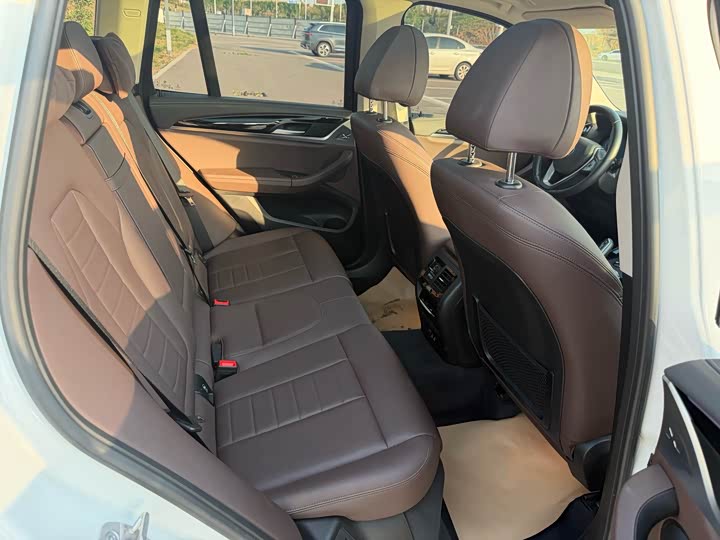 Фото 9 - BMW X3