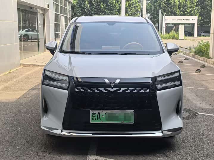 Wuling Starlight 730 Hybrid/EV 2025 2025款 插混 125km 豪华型