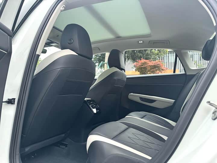 Volkswagen Sagitar L 2026 2026款 L 300TSI DSG 精英型