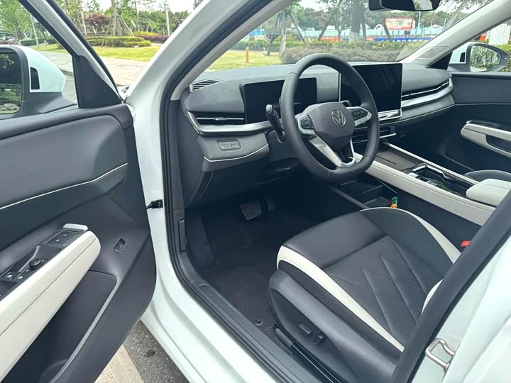 Volkswagen Sagitar L 2026 2026款 L 300TSI DSG 精英型