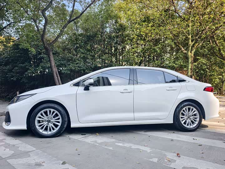 Toyota Allion 2023 2023款 2.0L 精英版