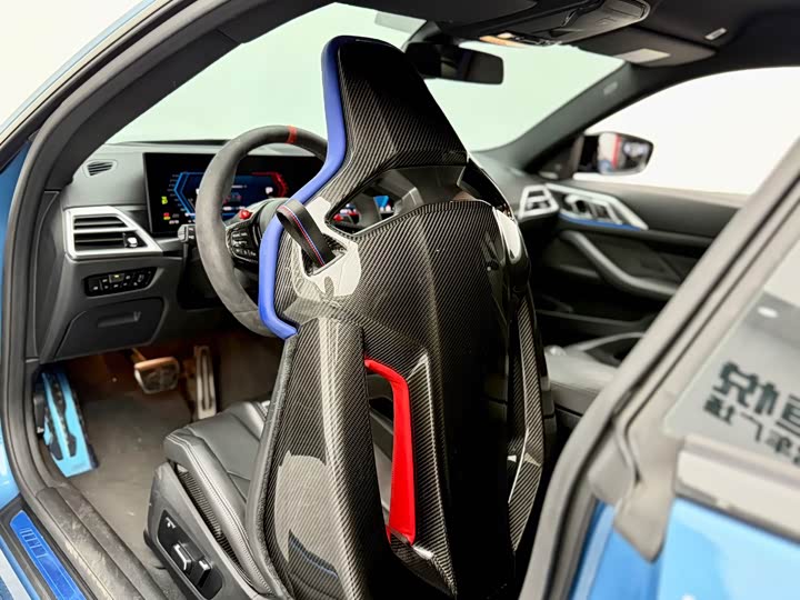 BMW M4 2024 2024款 M4双门轿跑车 M xDrive 雷霆版