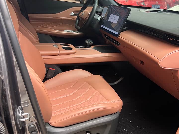 Changan UNI-Z Hybrid 2024 2024款 蓝鲸智电iDD 125km 卓越型