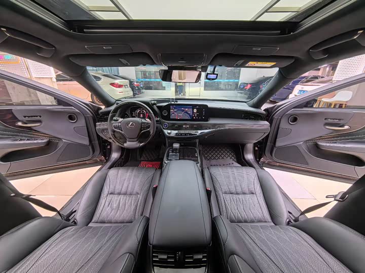 Lexus LS 2021 2021款 500h 豪华版