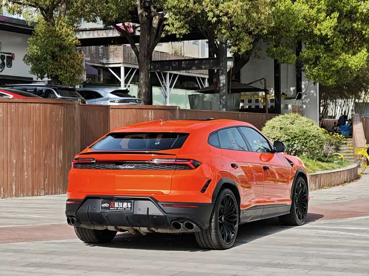 Lamborghini Urus SE 2025 2025款 4.0T 标准版