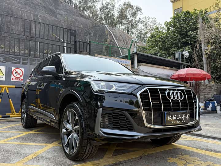 Zdjęcie 5 - Audi Q7