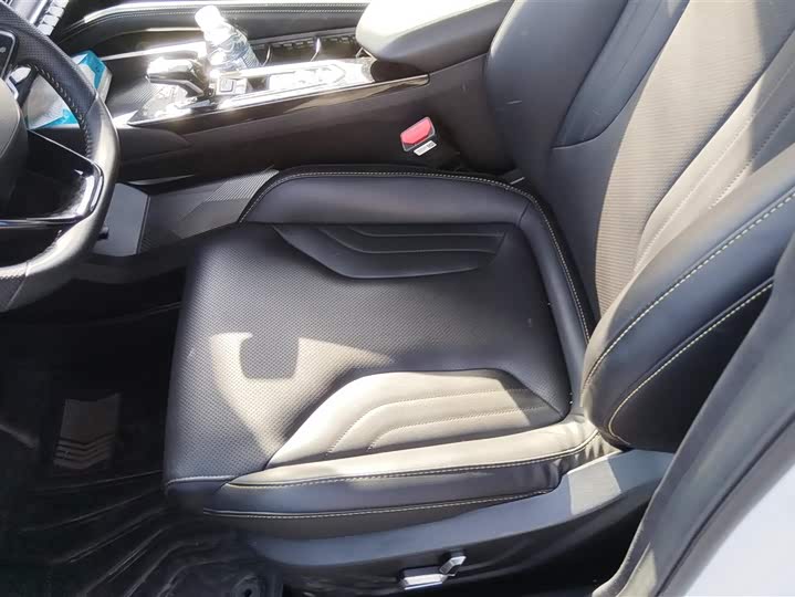 Geely Coolray 2025 2025款 缤越L 1.5TD DCT 星耀