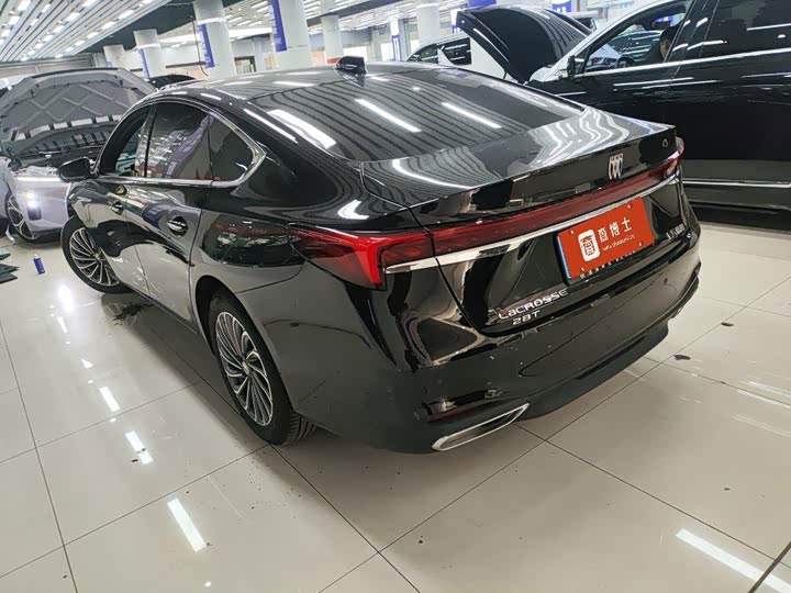 Buick LaCrosse 2026 2026款 28T 白金版