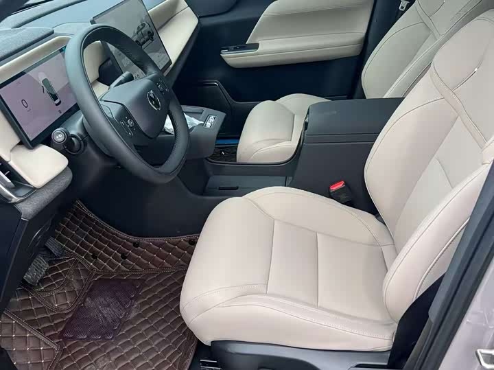 Volvo XC70 Hybrid 2026 2026款 四驱超长续航Core