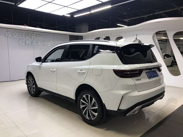 Geely Vision X6 2021 2021款 PRO 1.4T 自动尊贵型