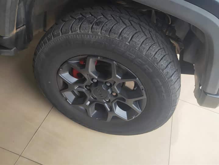 BAIC Beijing BJ40 2021 2021款 2.0D 自动四驱刀锋英雄版侠客型