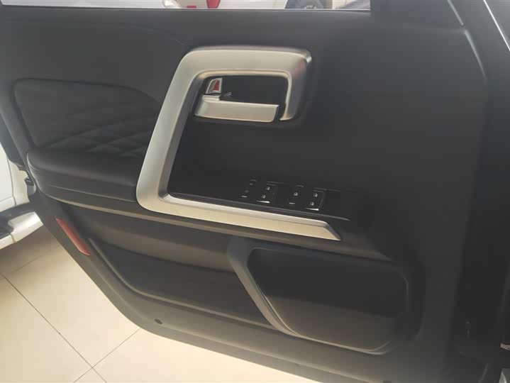 BAIC Beijing BJ40 2021 2021款 2.0D 自动四驱刀锋英雄版侠客型