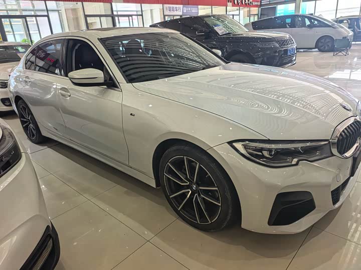 Фото 2 - BMW 3 Series