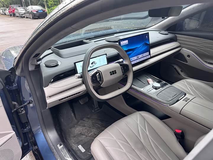 Zdjęcie 5 - Geely Galaxy Starshine 8 EM-i