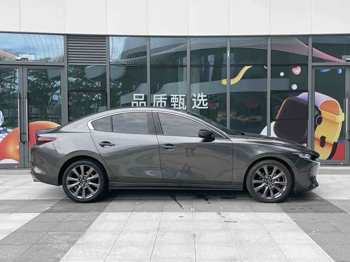 Фото 2 - Mazda 3 (Axela)