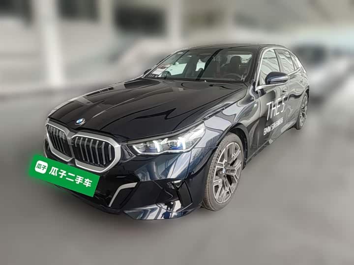Фото 1 - BMW 5 Series