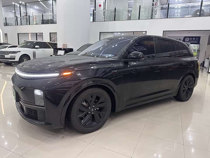 Zdjęcie 1 - LiXiang L7