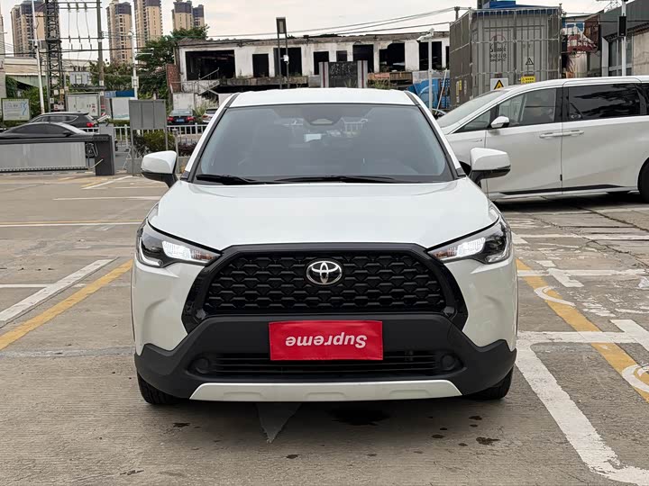 Фото 2 - Toyota Corolla Cross