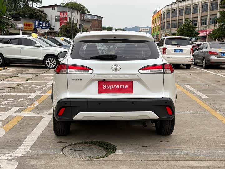 Фото 7 - Toyota Corolla Cross
