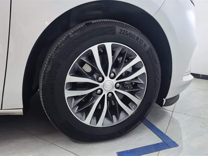 Buick GL8 ES 2020 2020款 ES陆尊 653T 尊享型