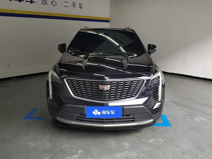 صورة 2 - Cadillac XT4