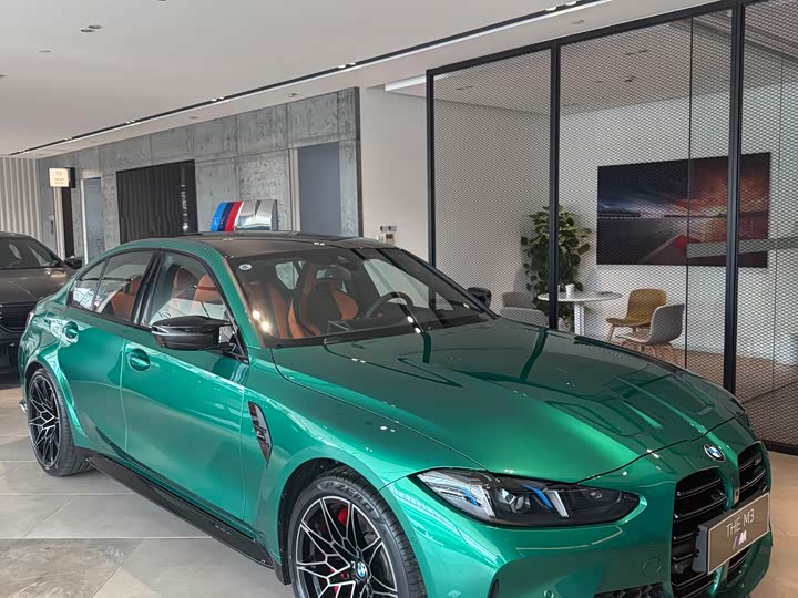 BMW M3 2024 2024款 M3四门轿车 M xDrive 雷霆版