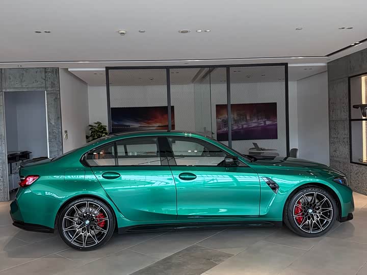 BMW M3 2024 2024款 M3四门轿车 M xDrive 雷霆版