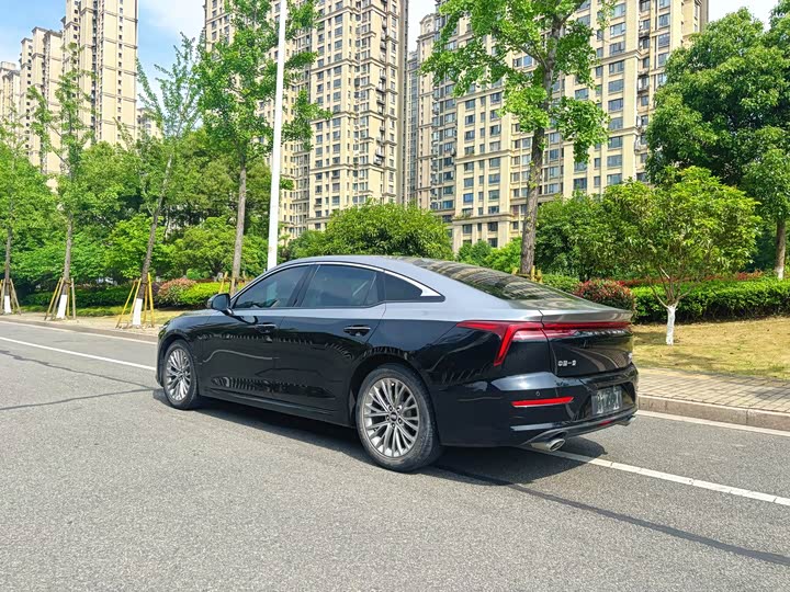 Bestune B70 2023 2023款 第三代 1.5T 自动悦享型70周年纪念版