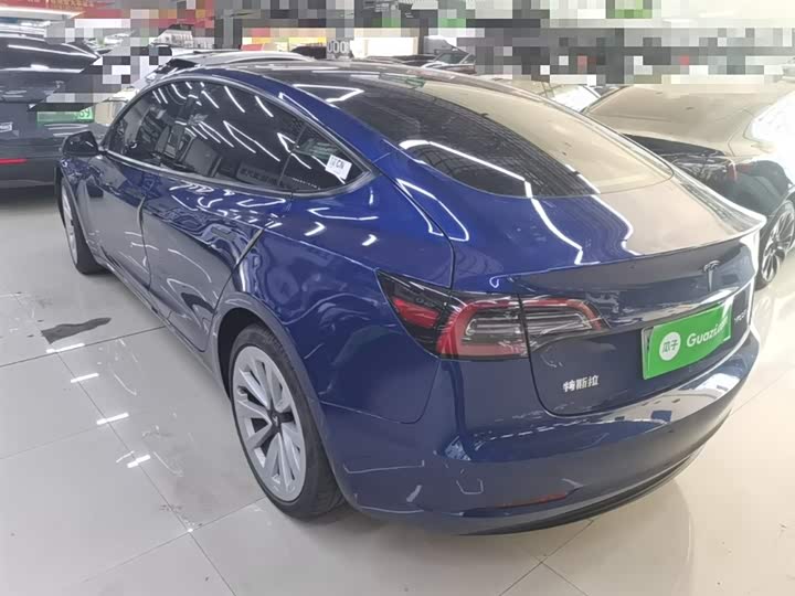 Photo 5 - Tesla Model 3