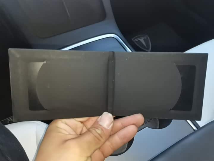 Photo 9 - Tesla Model 3