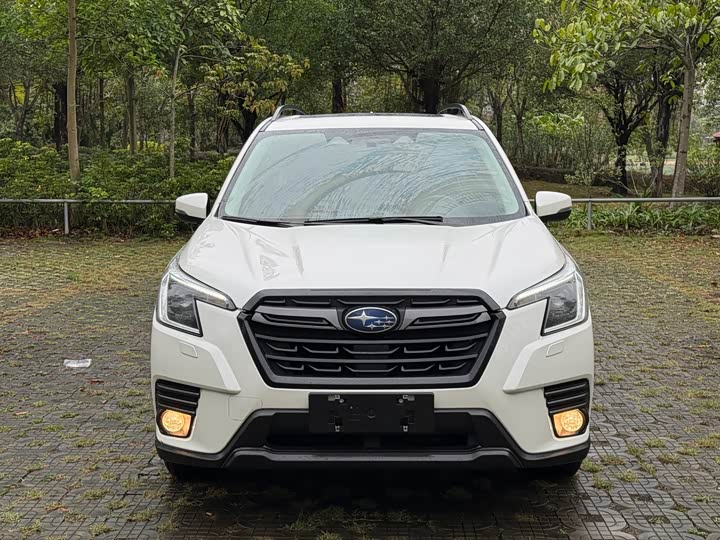 Фото 2 - Subaru Forester