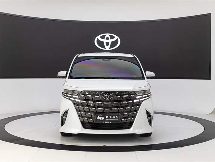 Photo 2 - Toyota Alphard