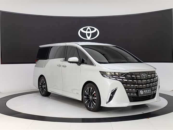 Photo 3 - Toyota Alphard
