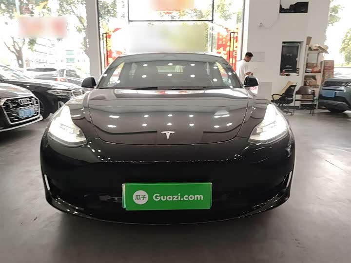 Photo 3 - Tesla Model 3