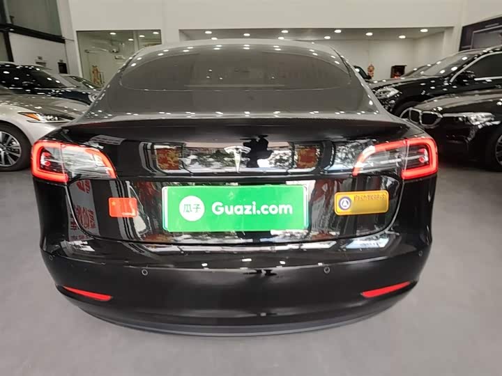Photo 6 - Tesla Model 3