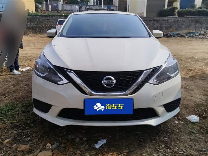 Фото 2 - Nissan Sylphy