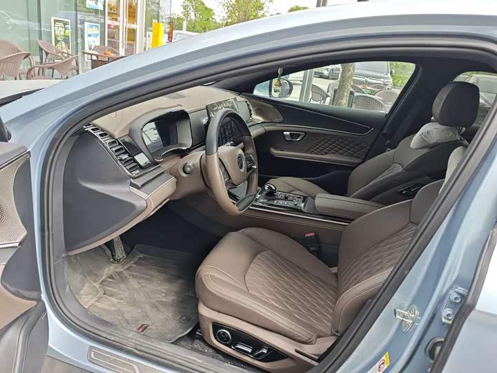 Фото 4 - BYD Han