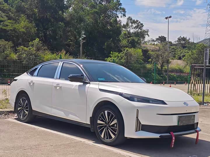 Changan Qiyuan (Nevo) A05 2025 2025款 真香版 70 超越型