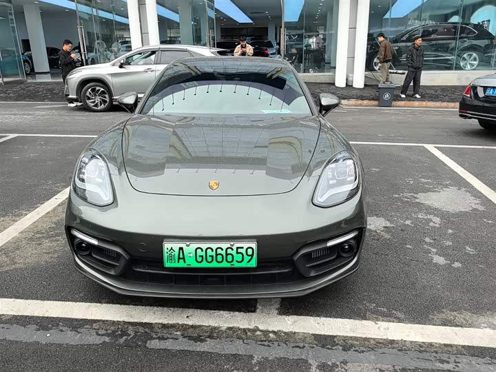 Porsche Panamera Hybrid 2023 2023款 改款 Panamera 4 E-Hybrid 铂金版 2.9T