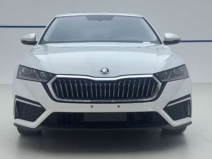 2023 Skoda Octavia Pro