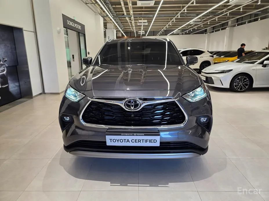 Фото 3 - Toyota Highlander