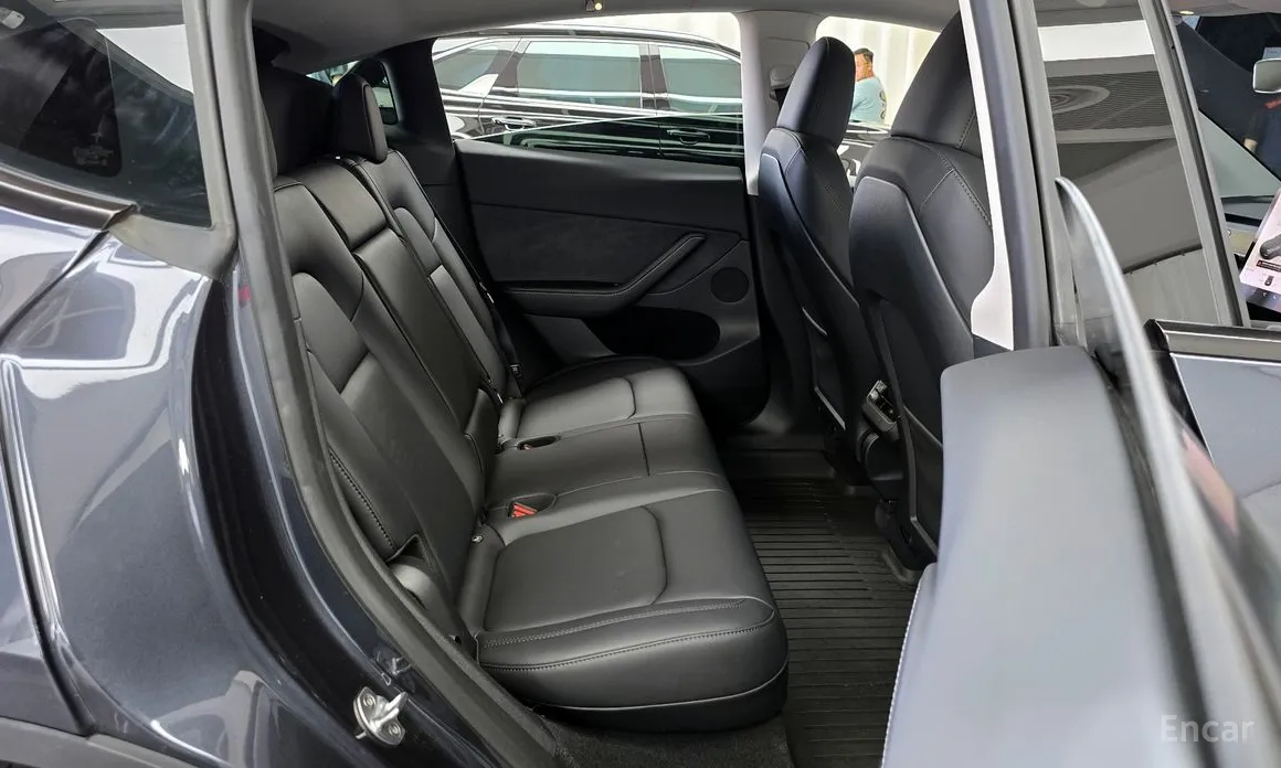 Tesla Model Y 2020 RWD