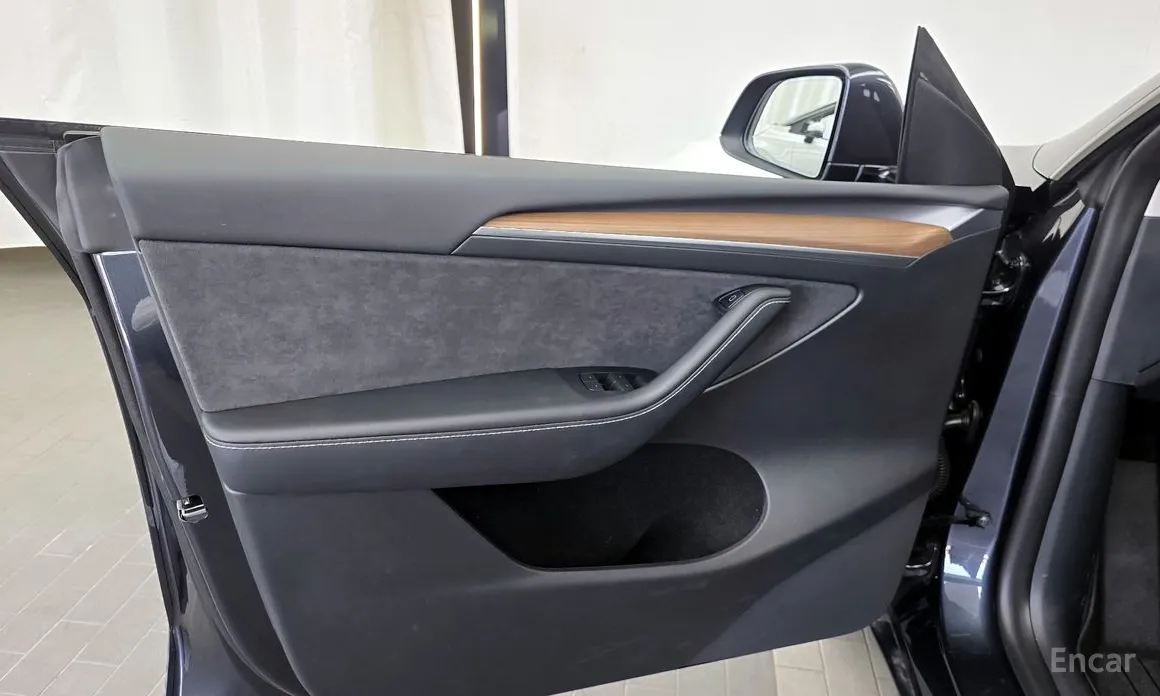 Tesla Model Y 2020 RWD